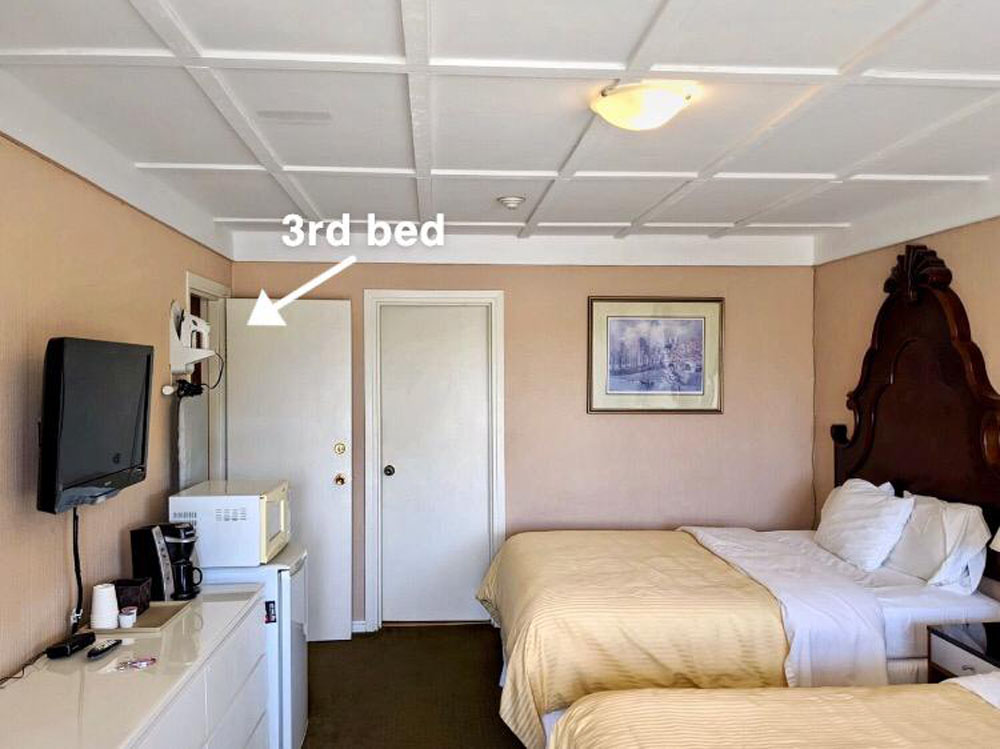 Suite- Two Queen Bed Plus Double Bed Rooms